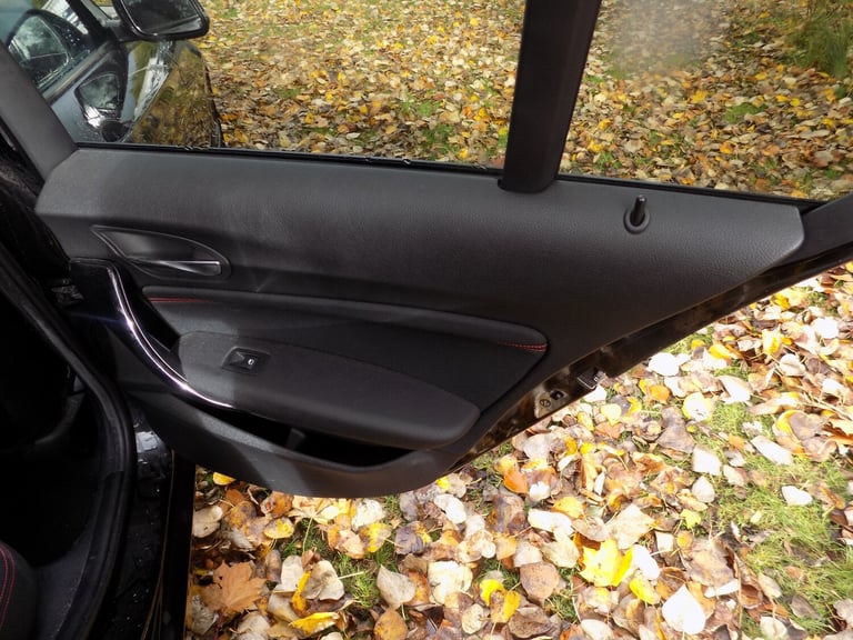 2019 BMW 1 Series 118i [1.5] Sport 5dr [Nav/Servotronic] HATCHBACK Petrol Automatic