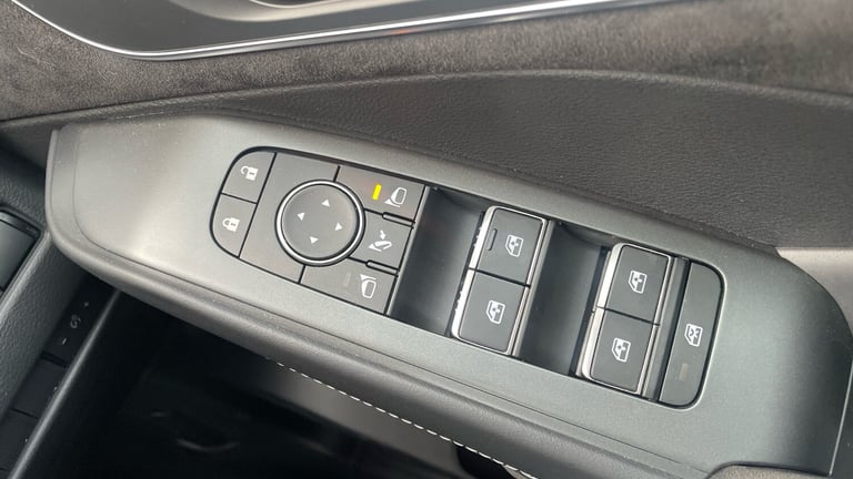 2025 Nissan Qashqai 1.3 DiG-T MH N-Design 5dr Petrol Hatchback Hatchback Petrol Manual