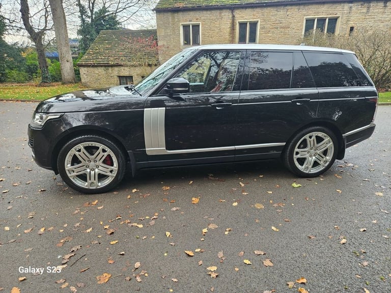 2015 Land Rover Range Rover 3.0 TDV6 Vogue 4dr Auto ESTATE DIESEL Automatic