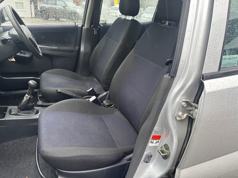 2005 Suzuki Ignis 1.3 VVT GL Hatchback 5dr Petrol Manual (154 g/km, 92 bhp) Hatchback Petrol Manual