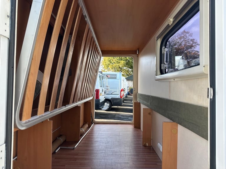 CI Carioca 656 6 berth family sized motorhome  DIESEL MANUAL 2009/58