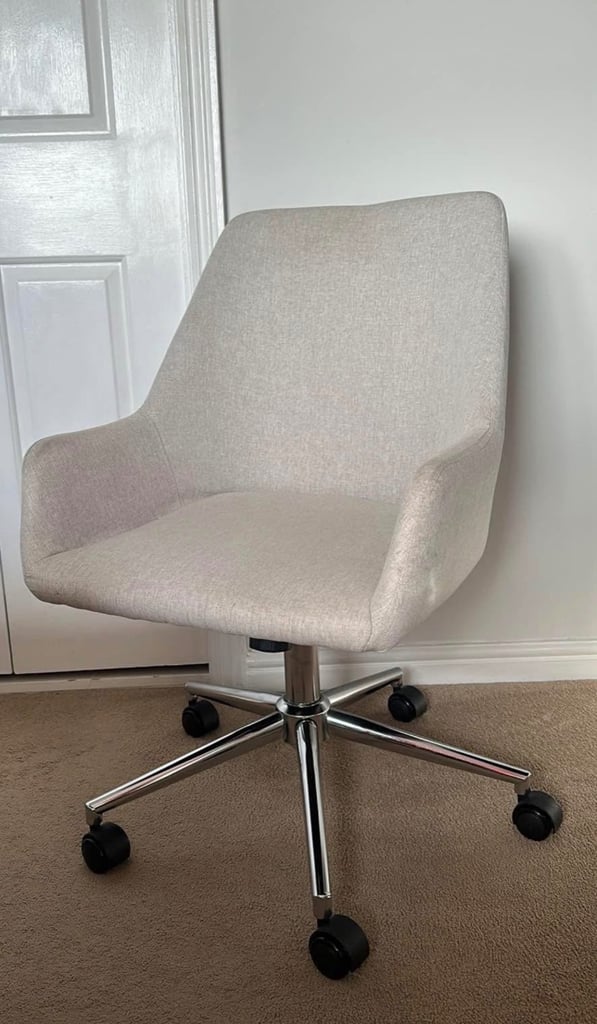 image for Cream/Beige Desk Chair