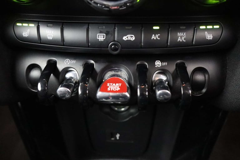 2021 MINI Hatch 1.5 Cooper Classic Auto 3dr Hatchback Petrol Automatic