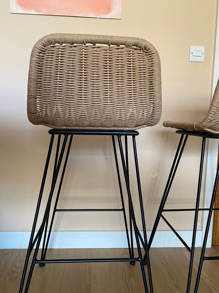 Rattan Bar Stools SKLUM in excellent condition