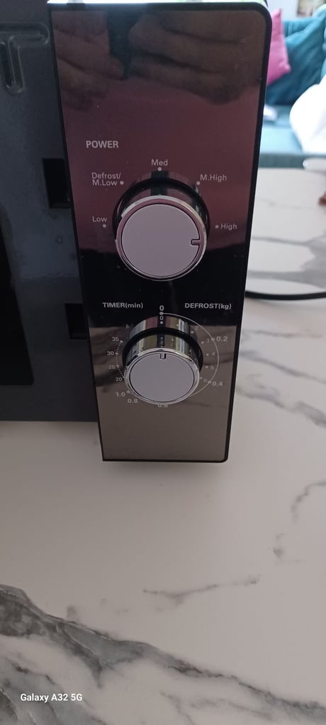 Russell Hobbs microwave 