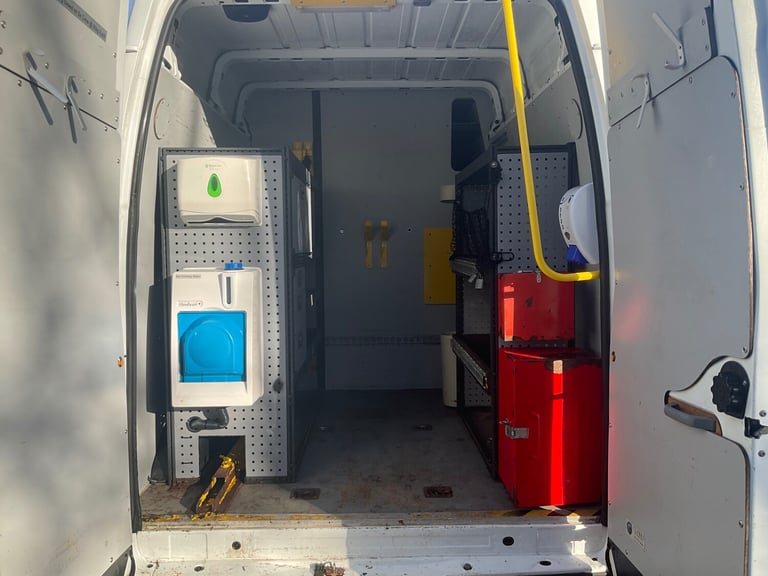 FORD TRANSIT WELFARE 5SEATER HIGH ROOF 1OWNER 2.2TDCI 100PS 