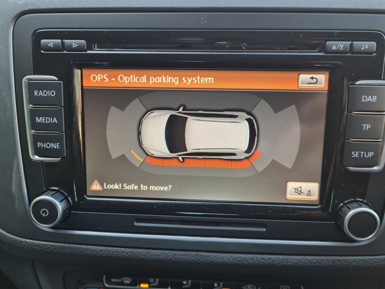 2012 Volkswagen Tiguan 2.0 TDi BlueMotion Tech SE 5dr DSG ESTATE Diesel Automatic