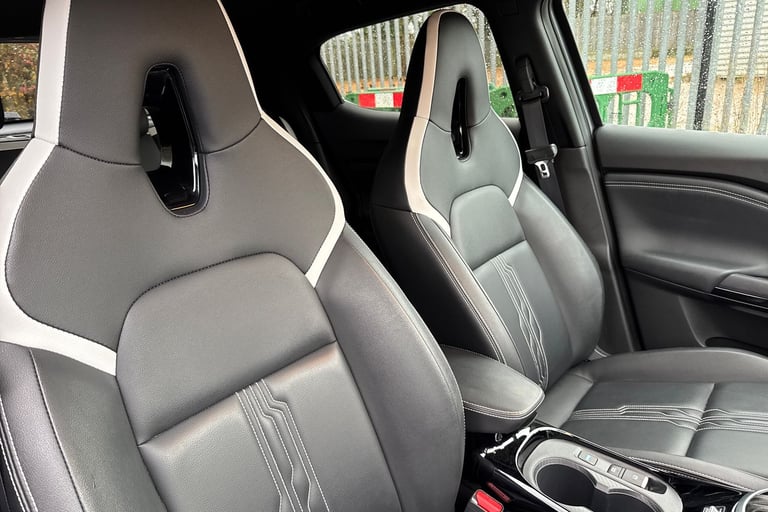 2022 Nissan Juke 1.6 Hybrid Premiere Edition 5dr Auto Hatchback Hybrid Automatic