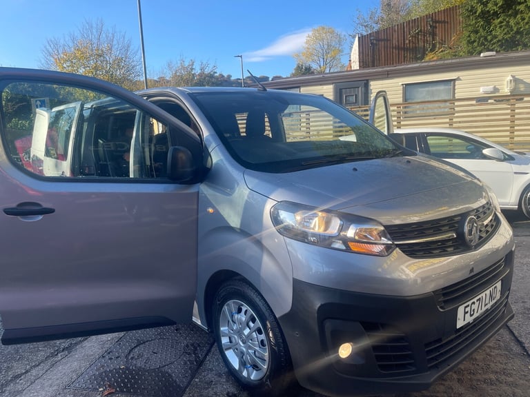 2022 Vauxhall Vivaro 3100 2.0d 145PS Dynamic LWB CREW-CAB 6 SEATER PANEL VAN Diesel Manual