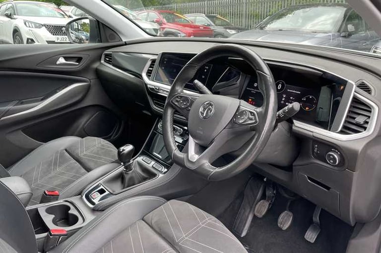 2023 Vauxhall Grandland 1.2 Turbo Ultimate 5dr HATCHBACK PETROL Manual