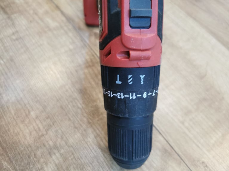 Sovereign 18v hammer drill 