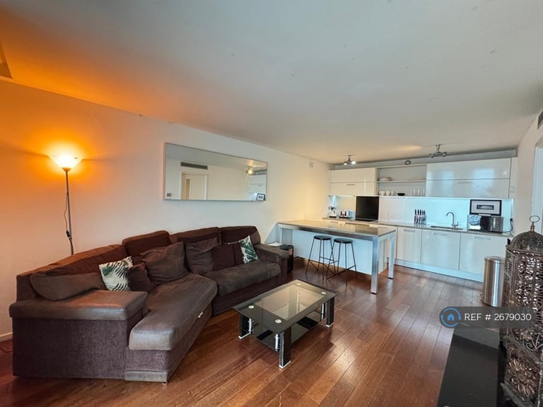 2 bedroom flat in Holloway Circus Queensway, Birmingham, B1 (2 bed) (#2679030)