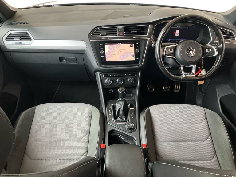 2017 Volkswagen Tiguan 2.0 TDi 150 4Motion R-Line 5dr SUV DIESEL Manual