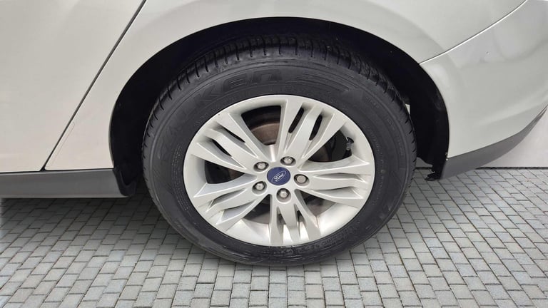 2014 Ford Focus 1.0 EcoBoost Titanium Navigator 5dr Hatchback Petrol Manual