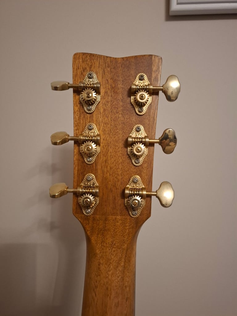 Yamaha Storia 1 Electro Acoustic Guitar