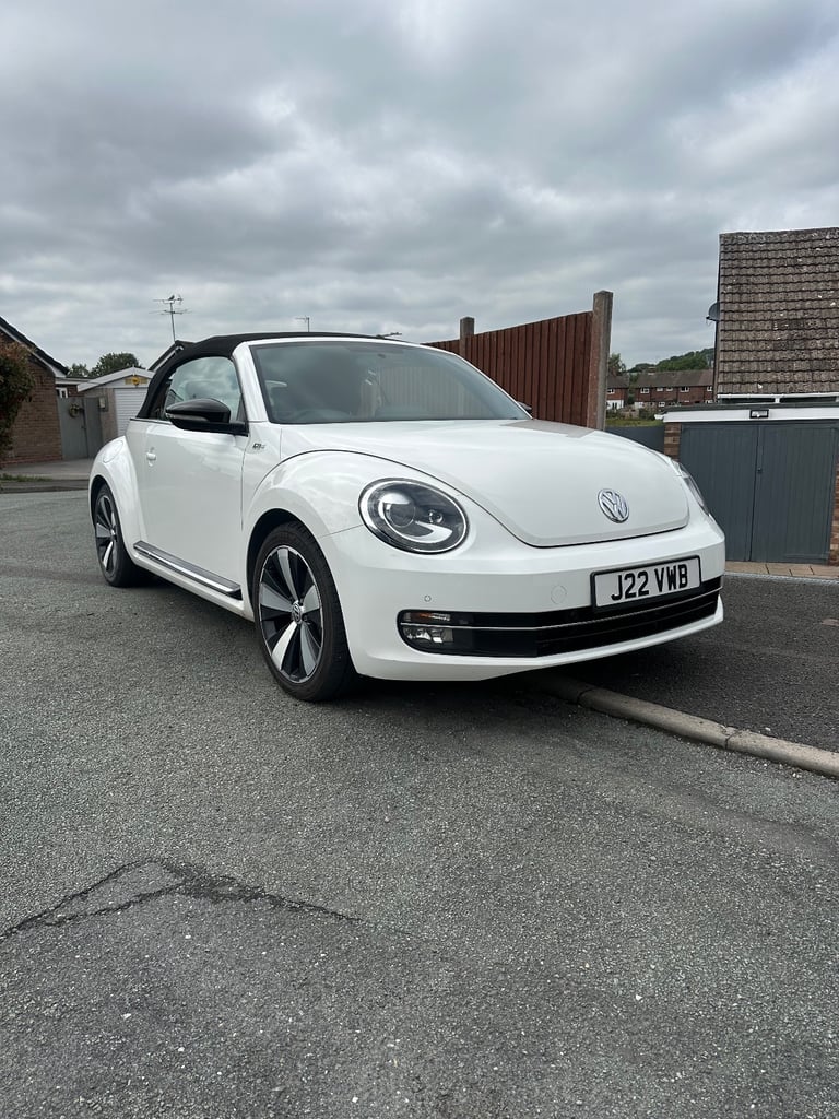 Volkswagen, BEETLE, Convertible, 2013, Manual, 1968 (cc), 2 doors