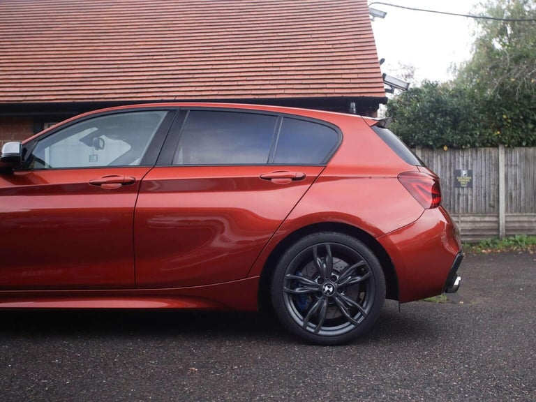 BMW 1 SERIES 3.0 M140i Shadow Edition Auto Euro 6 (s/s) 5dr 2017