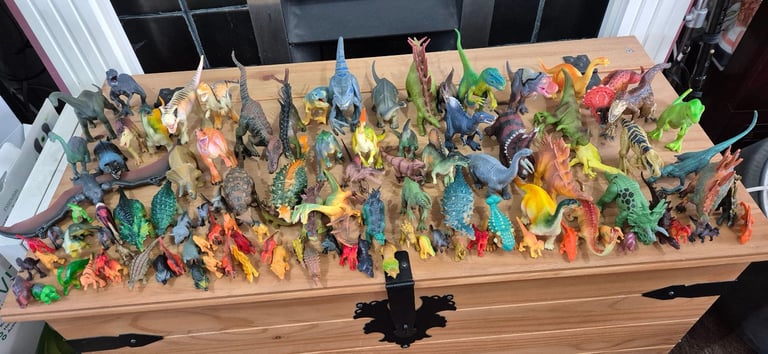 Toy Dinosaurs