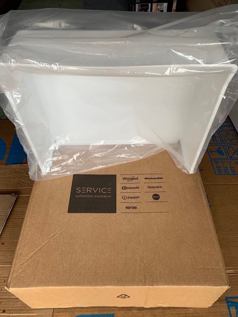 *** NOW REDUCED FOR QUICK SALE*** NEW FREEZER DRAWERS & FRONTS