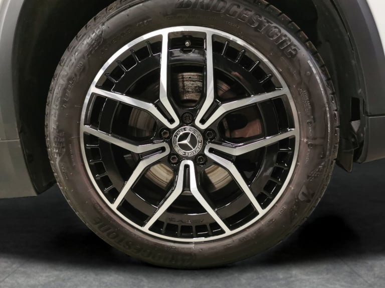 2022 Mercedes-Benz EQA EQA 300 66.5kWh AMG Line (Premium) SUV 5dr Electric Auto 4MATIC (228 ps) -...