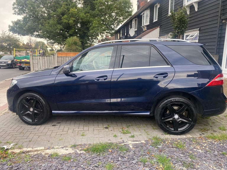 Mercedes-Benz, M CLASS, ML 350, 2014, Semi-Auto, 2987 (cc), 5 doors