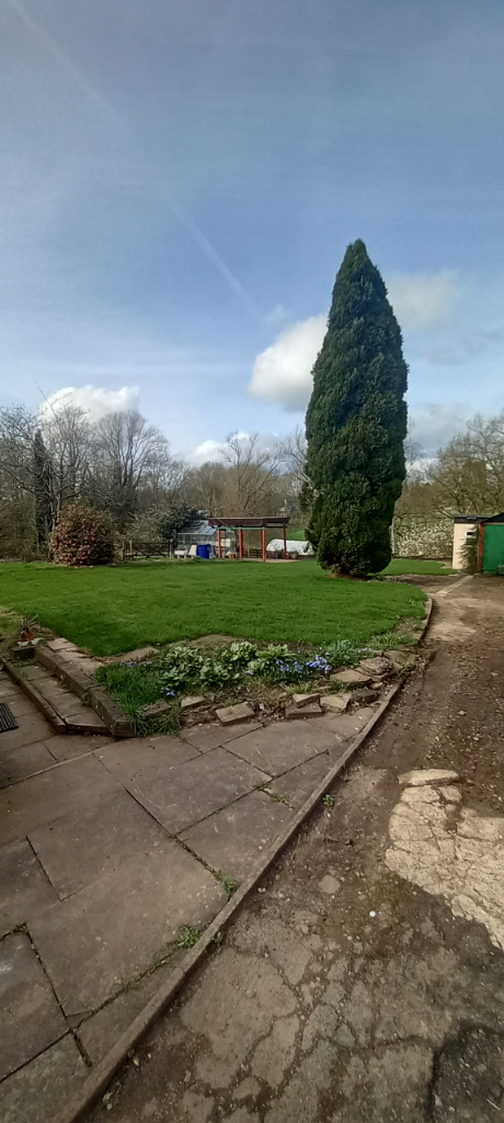 **LET BY**GLENSIDE**3 BEDROOMS**DETACHED BUNGALOW**MADELEY**