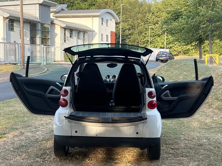 2010 smart fortwo CDI Passion 2dr Softouch Auto [Luxury Pack] [2010] COUPE Diesel Automatic