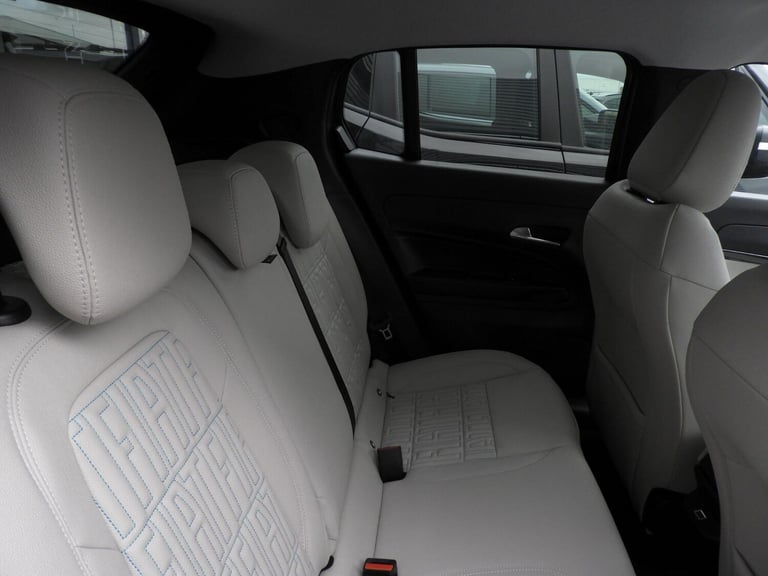  Fiat 600 600 La Prima 1.2 100hp Hybrid Edct-6 Petrol/Electric Hybrid Automatic