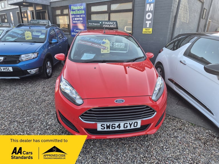 2014 Ford Fiesta 1.25 Style 5dr HATCHBACK Petrol Manual