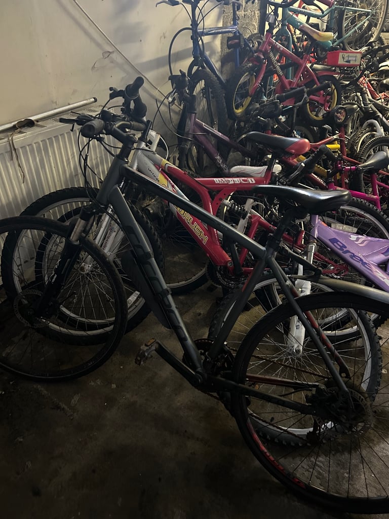image for Joblot of bikes 