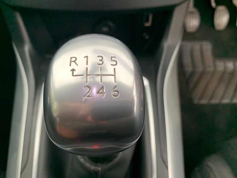 2015 Peugeot 308 1.6 HDi 115 Allure 5dr HATCHBACK Diesel Manual