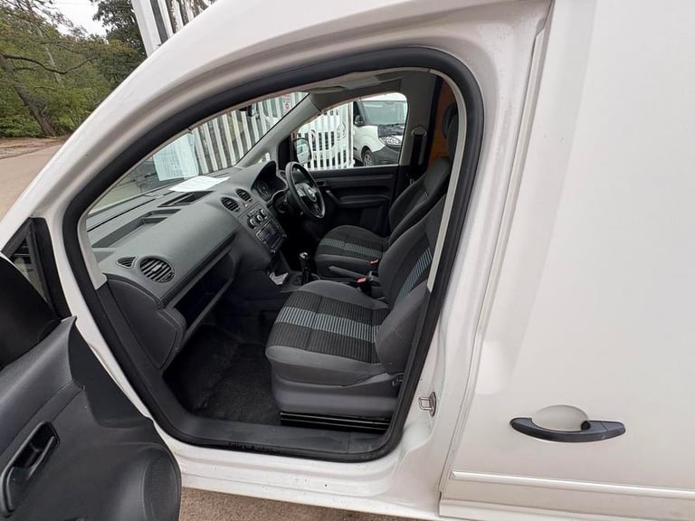 2014 Volkswagen Caddy Caddy C20 TDI BlueMotion Panel Van DIESEL Manual