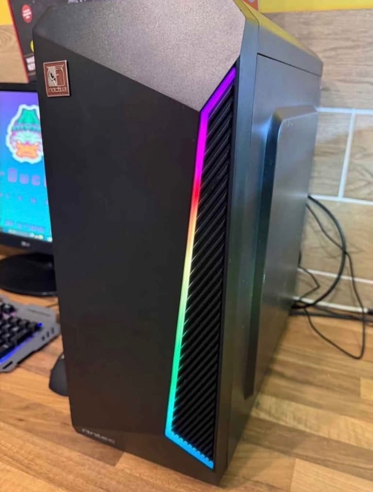AMD Ryzen 5 Gaming PC 🦆BARGAIN🦆