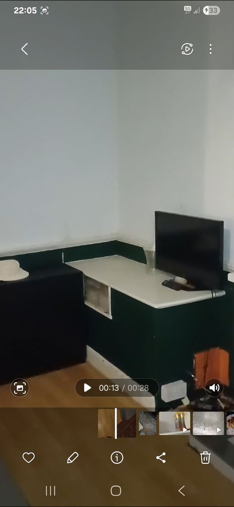 VERY LARGE room 
