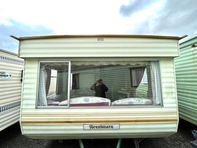 STATIC CARAVAN FOR SALE OFF SITE WILLERBY 30X10/ 2 BED /6 BERTH NATIONWIDE