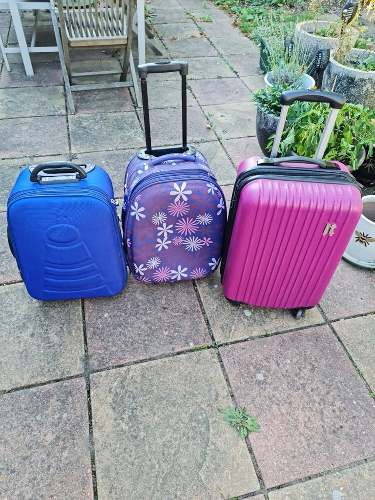 3 cabin cases for airline travel