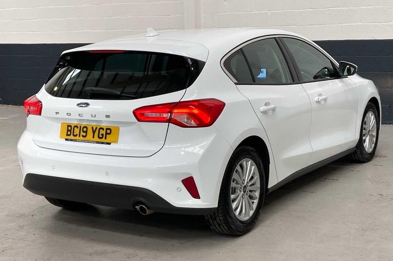 2019 Ford Focus 1.5T EcoBoost Titanium Euro 6 (s/s) 5dr HATCHBACK Petrol Manual