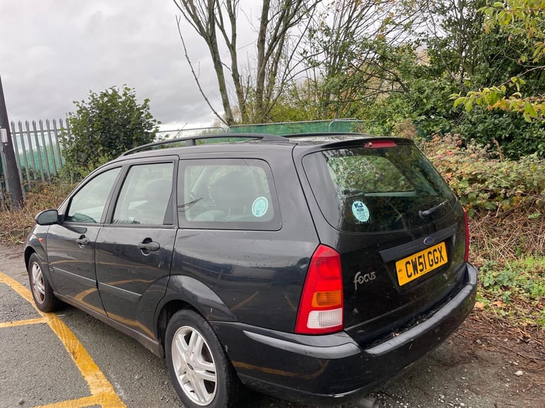 FORD FOCUS 1.8 ZETEC 51 REG BLACK 5 DOOR ESTATE MOT MAY 17TH 2026 LOW INSURANCE 36+MPG