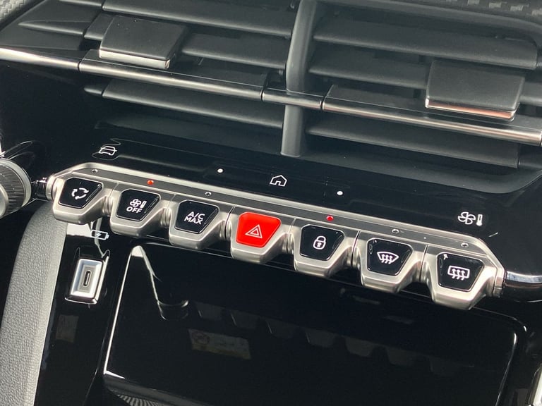 2025 Peugeot 2008 1.2 Hybrid 145 GT 5dr e-DSC6 Estate Automatic