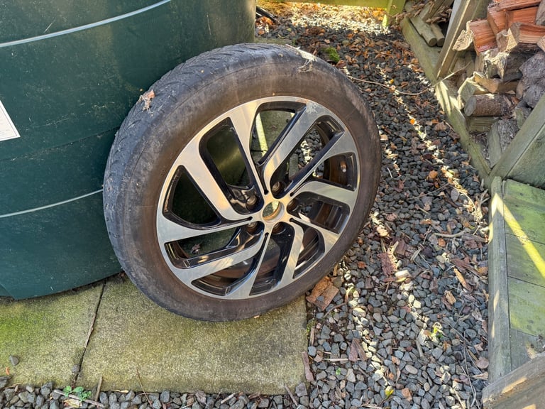 image for OEM BMW Wheels with winter tyres