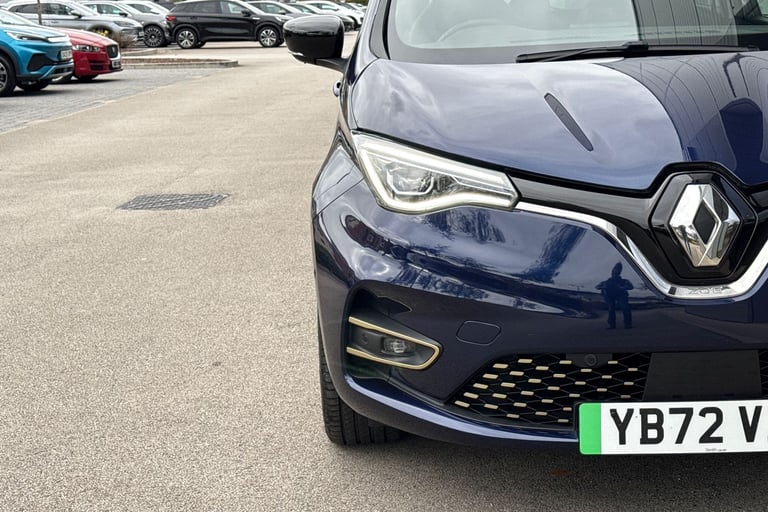2022 Renault Zoe R135 EV50 52kWh Iconic Auto 5dr (Boost Charge) Hatchback ELECTRIC Automatic