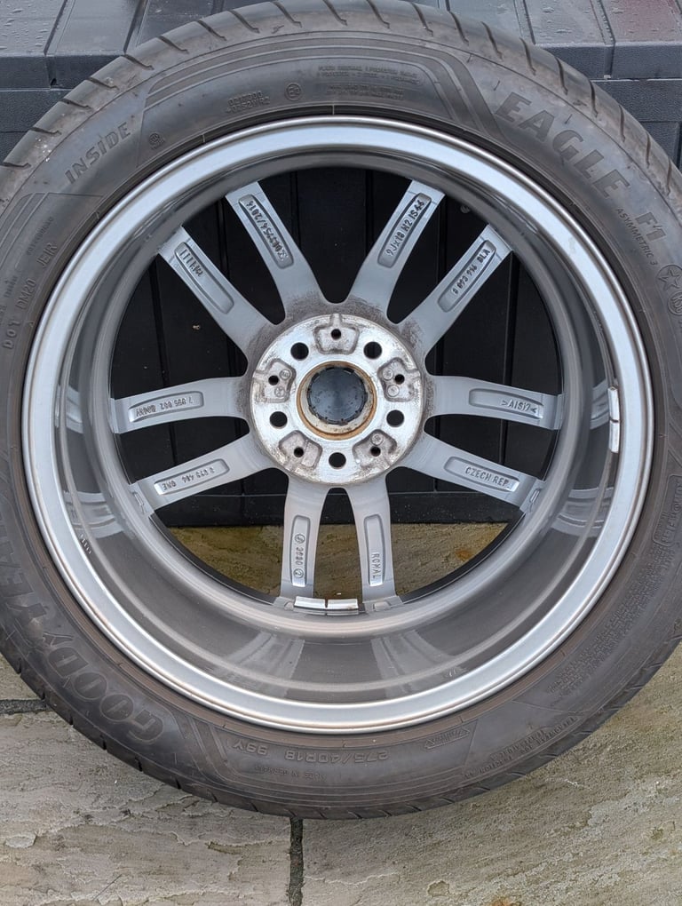 Genuine BMW 18 inch Alloy Wheels G30 G31