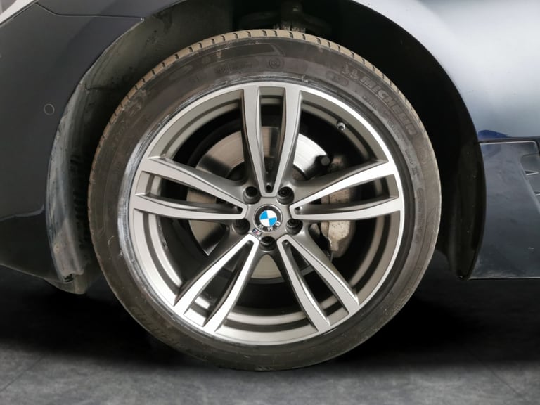 2020 BMW 6 Series Gran Turismo 2.0 620d M Sport GT 5dr Diesel Auto Euro 6 (s/s) (190 ps) - CARPLA...