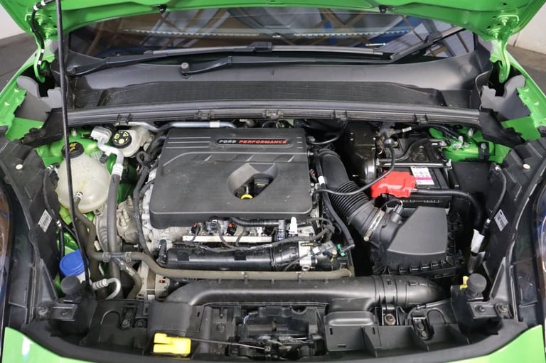 2023 Ford Puma 1.5T EcoBoost ST 5dr (PERFORMANCE PACK, 19 inchALLOYS) HATCHBACK Petrol Manual