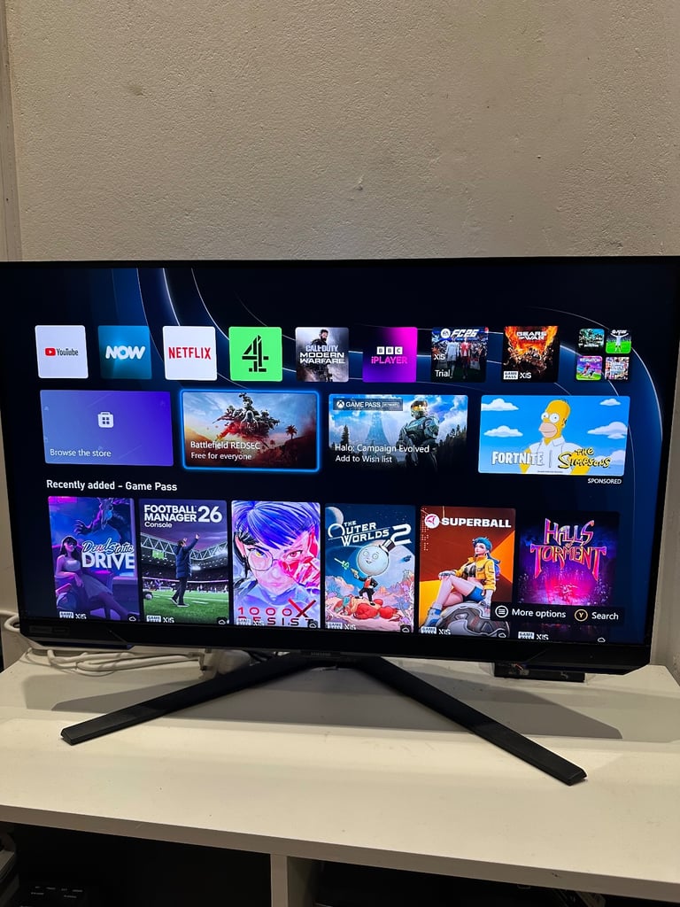 image for Samsung Odyssey G7 LS32BG700EUXXU 32" 4K UHD