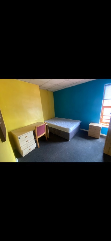 BILLS INCLUDED - Available immediately - Rooms to rent near Sheffield City Centre