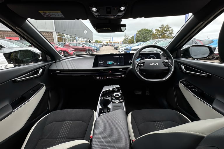  Kia Ev6 77.4kwh Gt Line S Hatchback 5dr Electric Auto Awd 320 Bhp Electric
