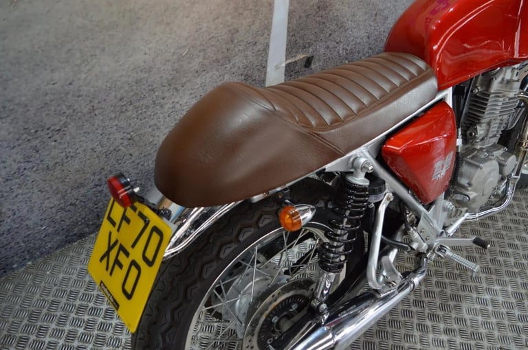 MASH TT 40 CAFE RACER 400 2020