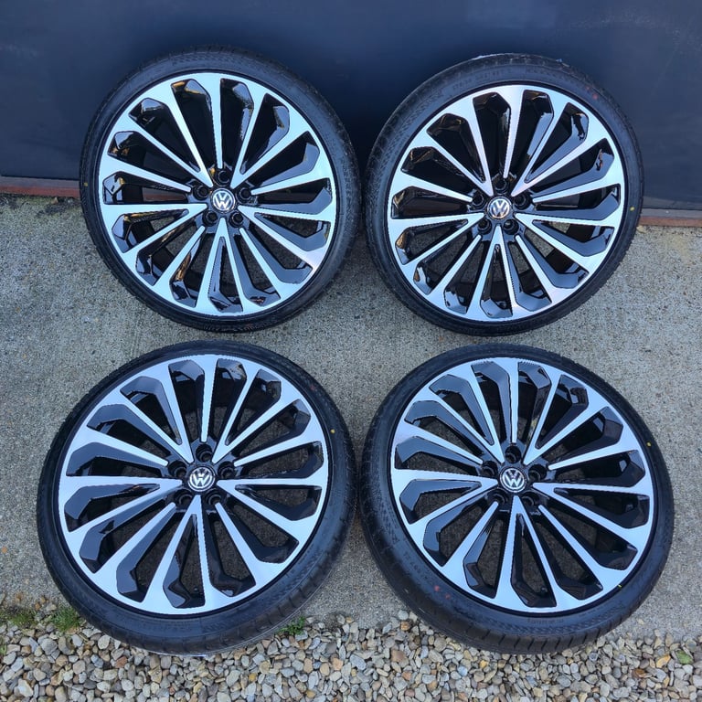image for Genuine Volkswagen 21" Alloy wheels Tiguan Touareg ID 7 ID. Buzz FORGED Turbine