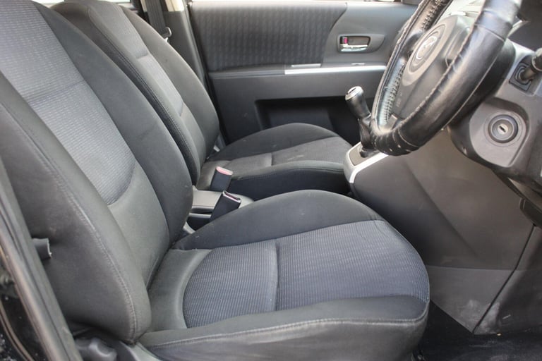 2010 Mazda Mazda5 2.0D Takara 5dr MPV Diesel Manual